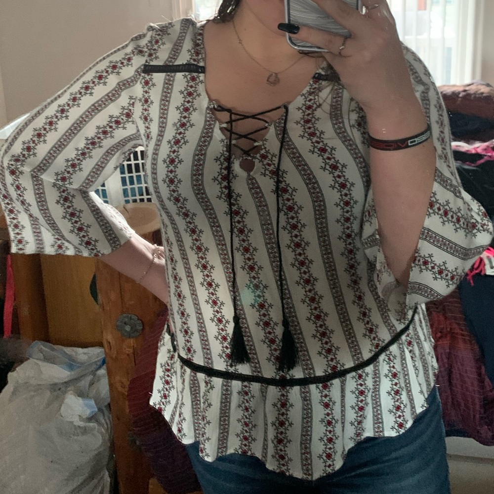 Women’s shirt